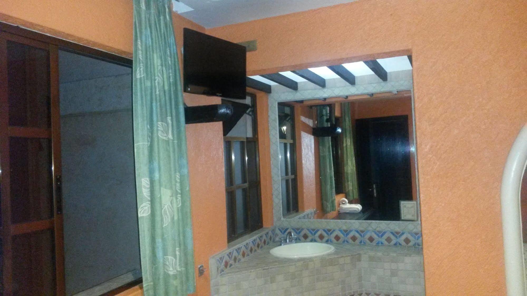 Hotel Playa Internacional Città del Messico Esterno foto